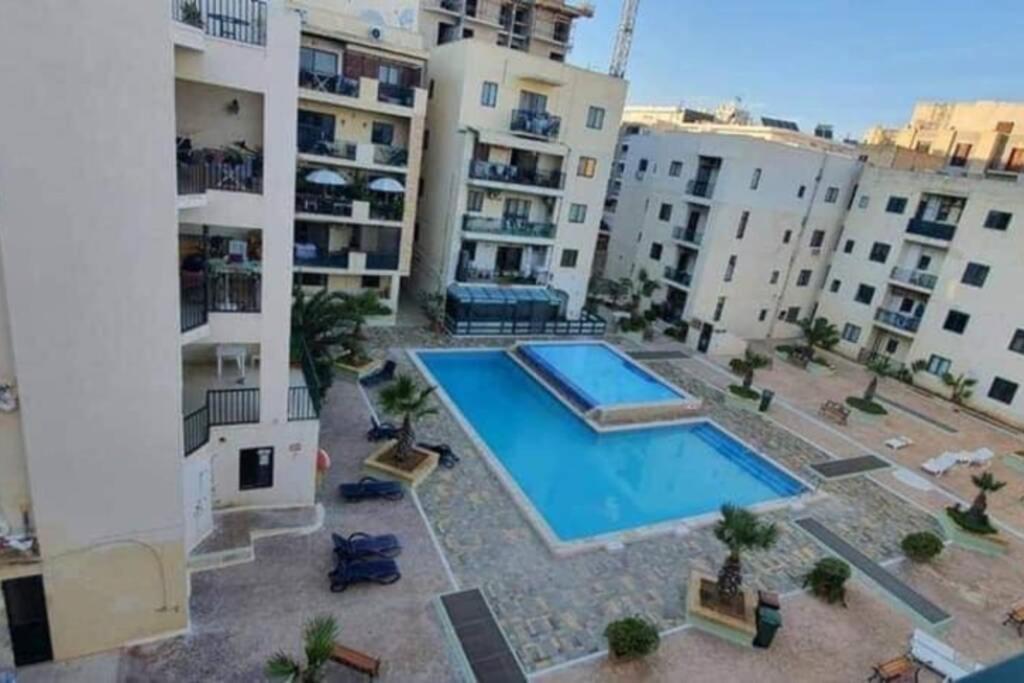 Deluxe Apartment With Pool In The Heart Of St Pauls Bay 圣保罗湾城 外观 照片